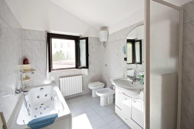 Abruzzo Segreto Bed & Breakfast Navelli Екстериор снимка