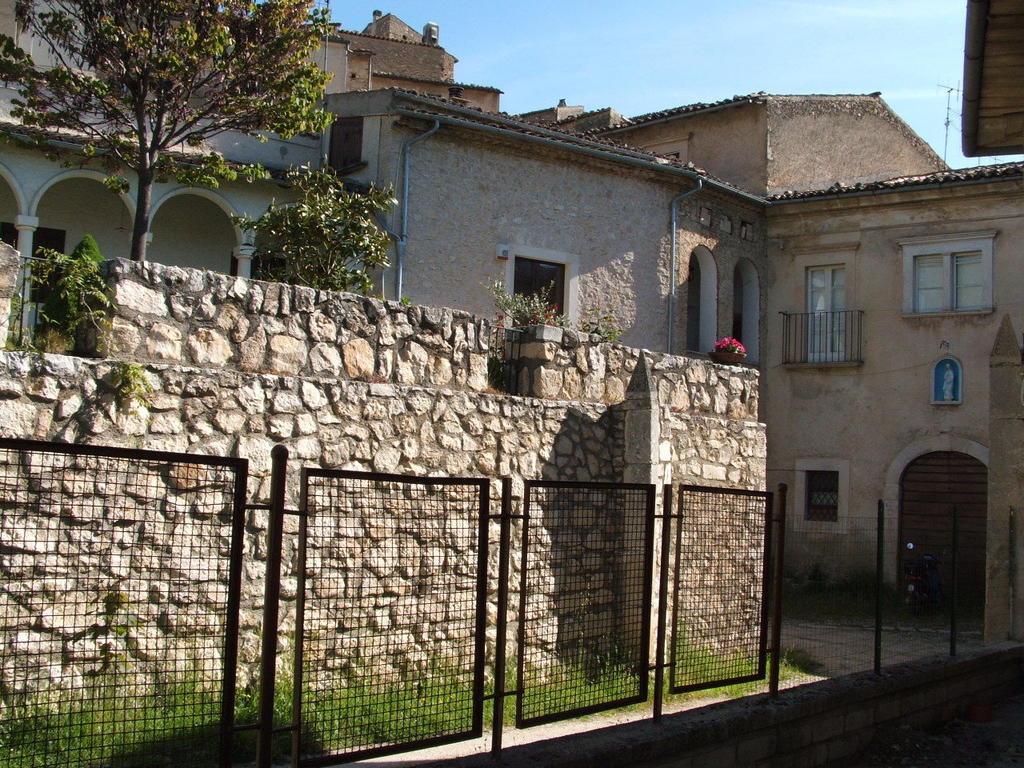 Abruzzo Segreto Bed & Breakfast Navelli Екстериор снимка